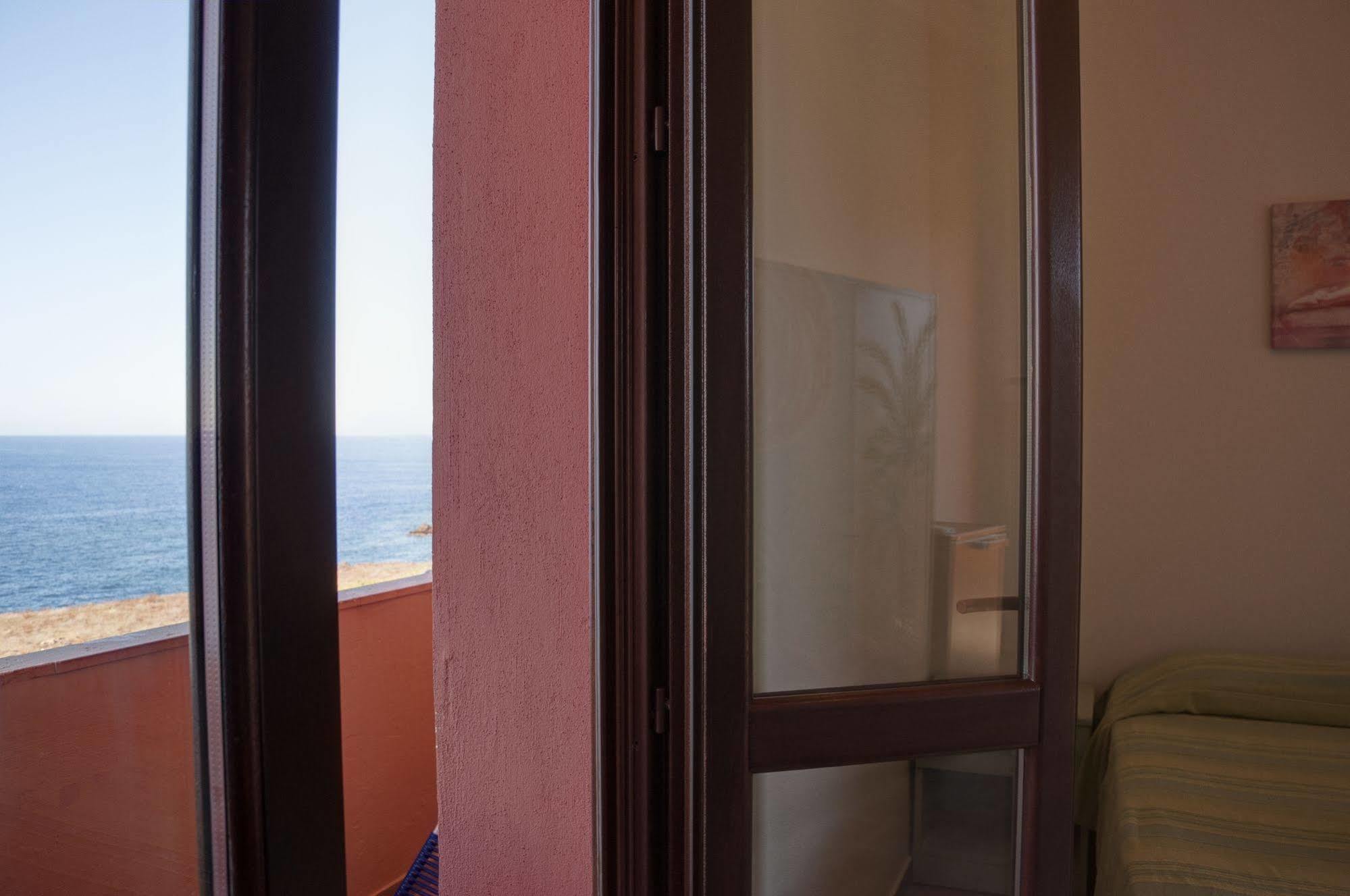 Hotel Bue Marino Pantelleria Eksteriør bilde
